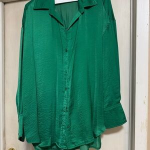 Elegant Green Women's Top